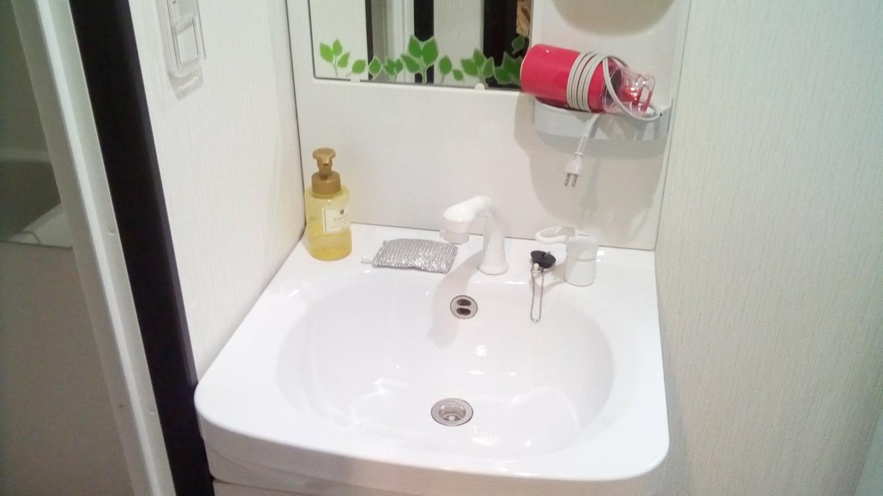 Gottsu Shinosaka Apartment Luaran gambar